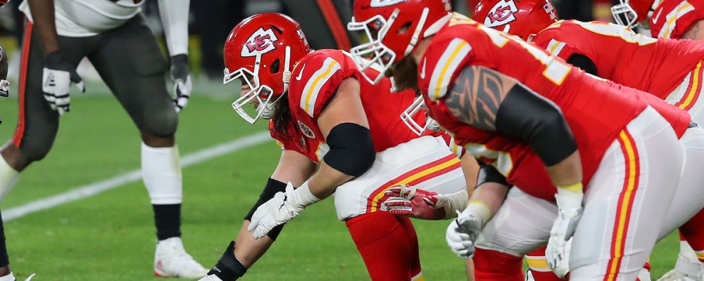 Seeing the future in the Chiefs’ offensive line moves – Arrowhead Pride