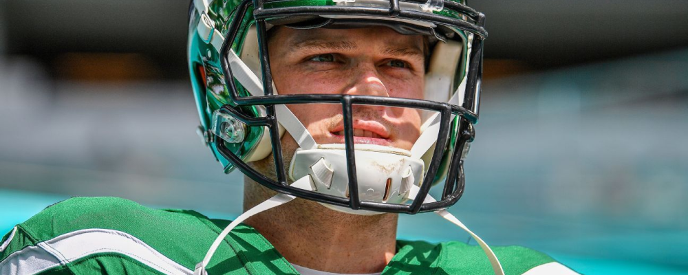 New York Jets GM Joe Douglas says draft pick, finances informed decision to trade Sam Darnold – ESPN